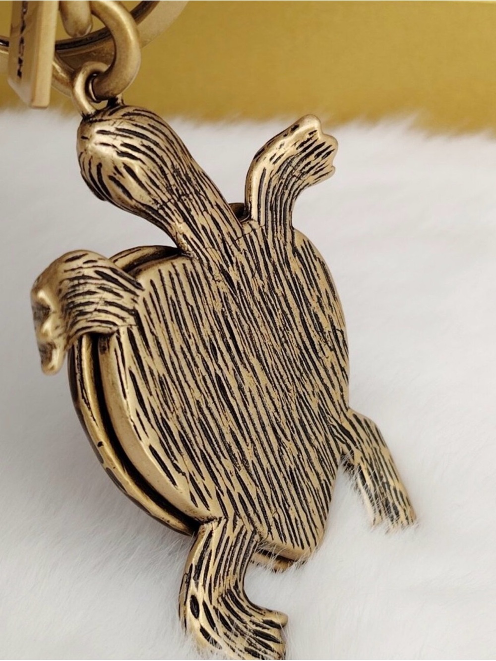 Turtle bag charm - Picture 2 of 5